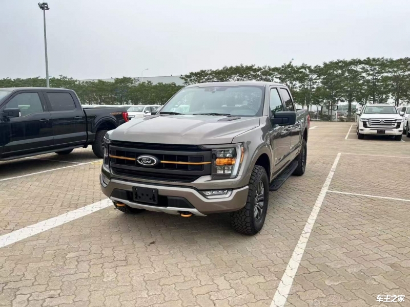 福特F-150美版 全部在售 2024款 2023款 2022款 2020款,福特F-150美版团购钜惠36.8万 欢迎试乘试驾